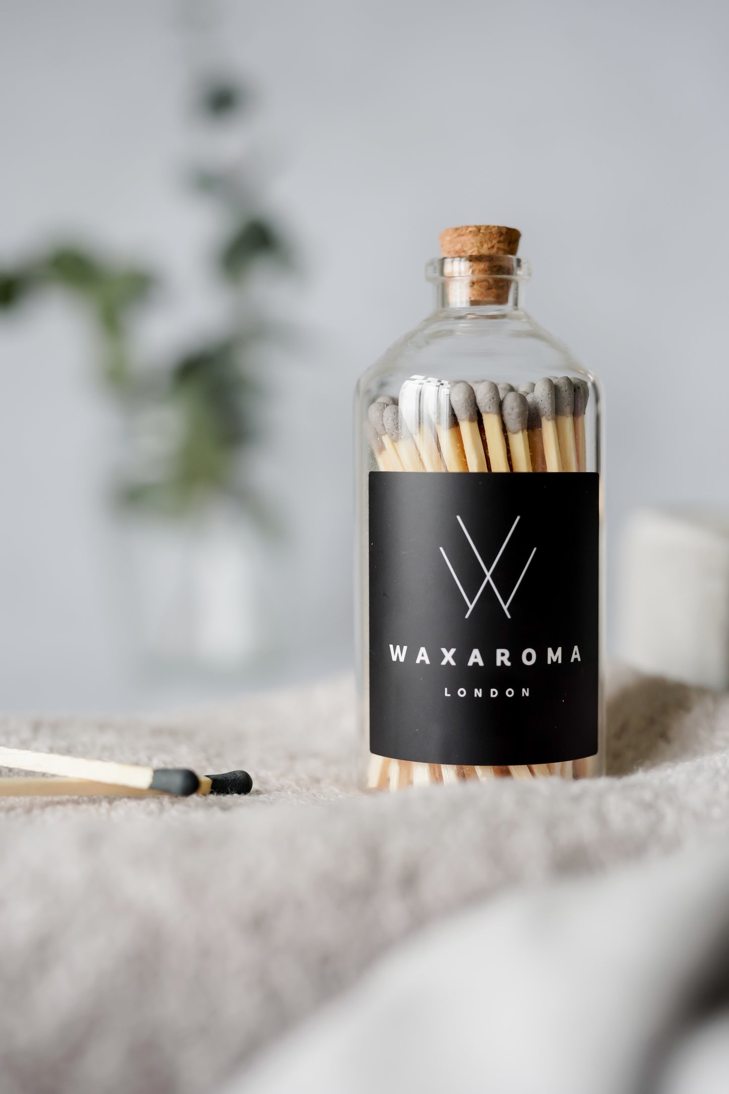 Apothecary Jar Coloured Matches